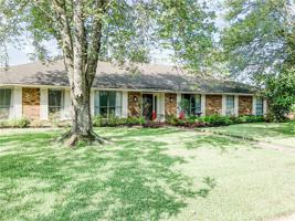 404 Welwyn Way