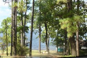 301 holly berry dr