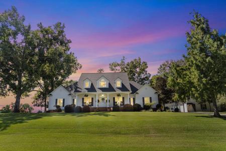 1003 Mohawk Drive