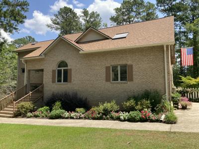 320 Vista Lane