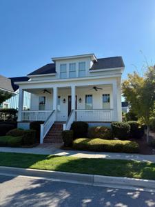 617 Railroad Avenue