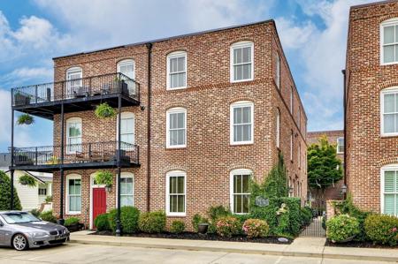 450 Railroad Avenue