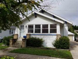 1005 Elm St