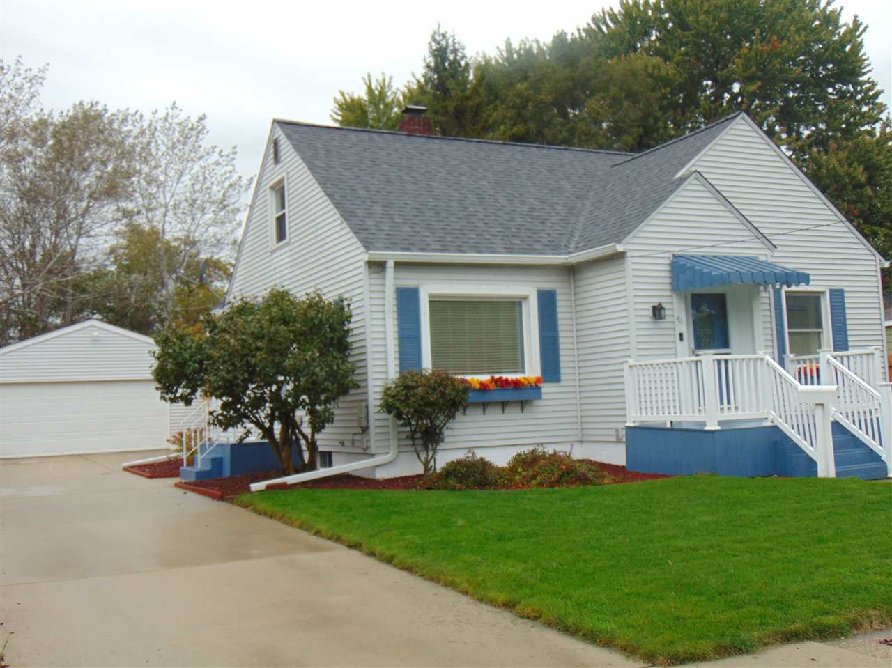 Image 1