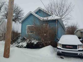 715 N Dean