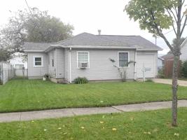 418 LaSalle