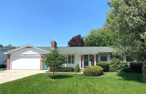 5 Edgewood Drive
