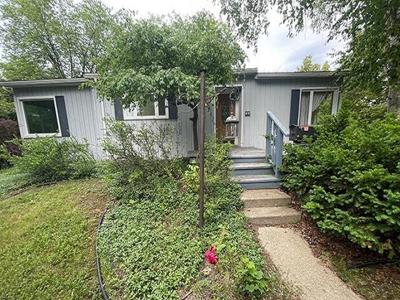 701 Elm