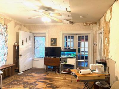 1305 Langstaff