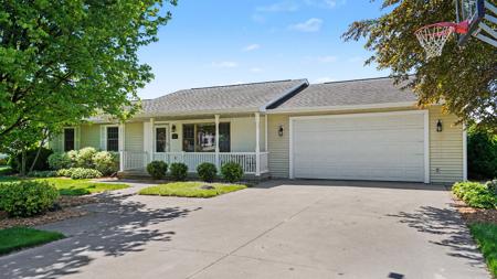 1195 W Hampton