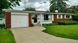 1 Ivy Ct.