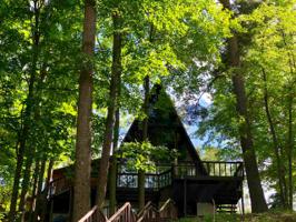 6862 S Forest Lake