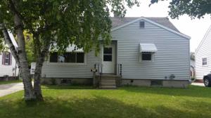 211 Curtis