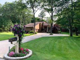 5054 Huron Breeze Drive