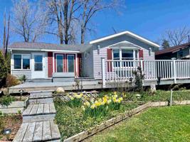 789 Quillette St