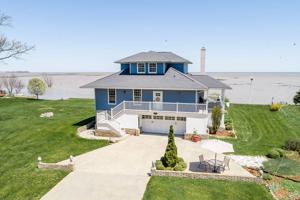 470 N Linwood Beach Road