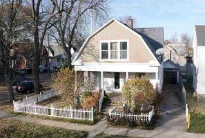 1501 4th St