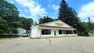 153 N Huron