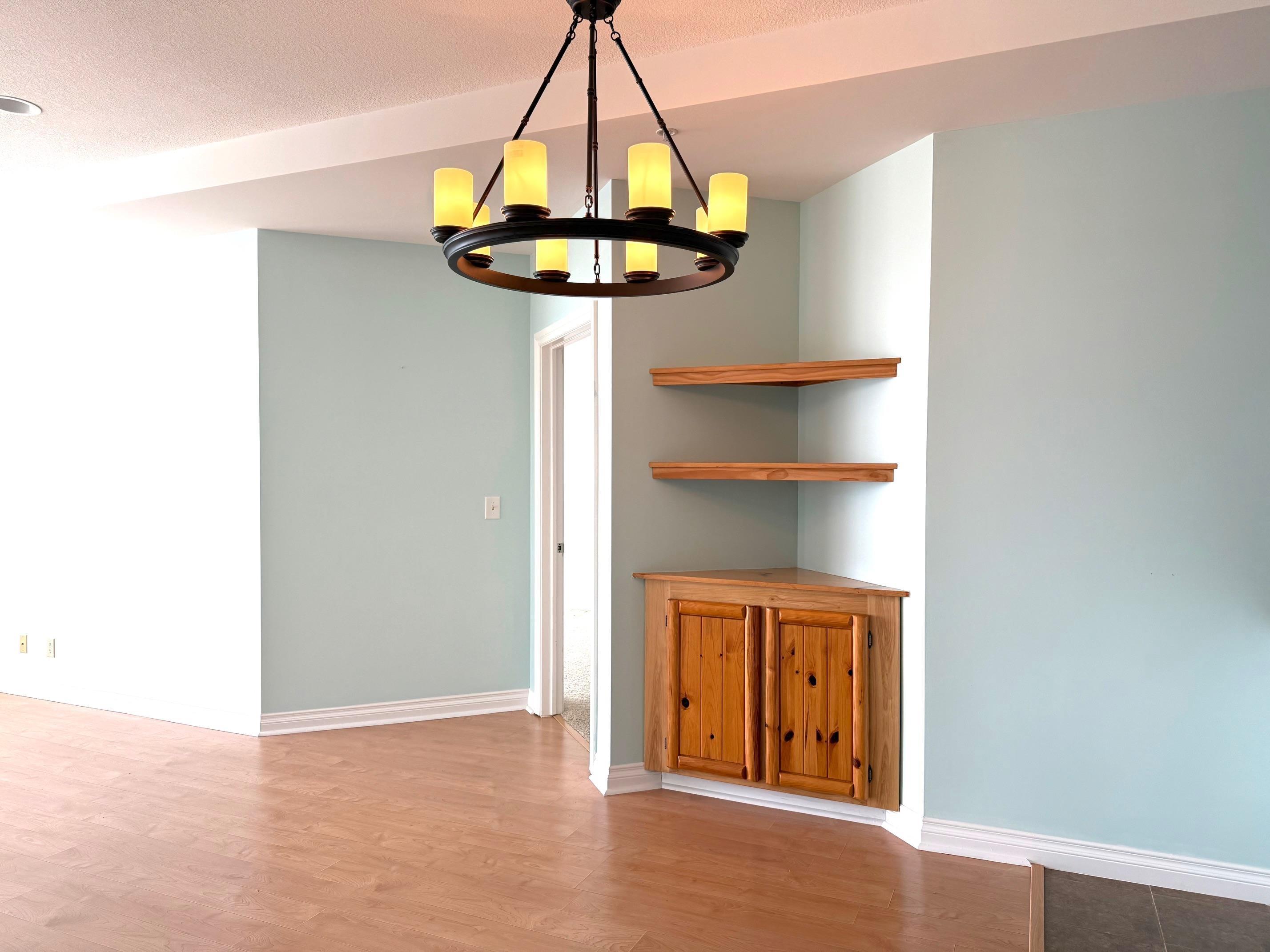 Image 3: DINING AREA