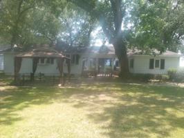 2722 Peterson Beach Dr N