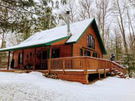 6224 Woodsdale Court