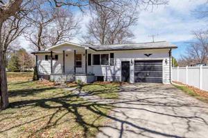 3376 Pine