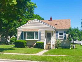 906 W Hart