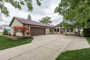 771 S Linwood Beach