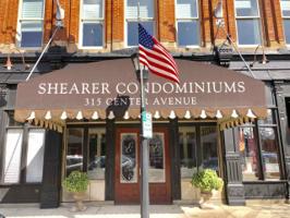 315 Center Ave
