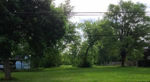 810 Sibley