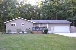 812 W Sand Beach Dr.