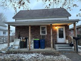 916 N Wenona