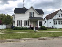 706 N Linn