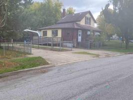 602 N Dean