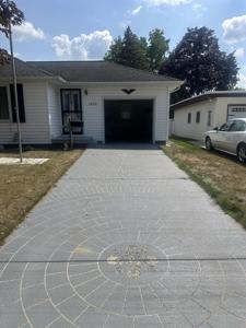 1606 Borton