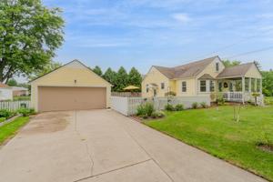 1114 Borton Ave