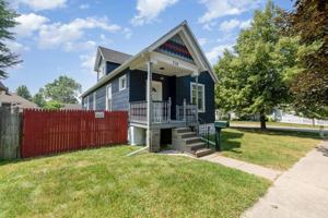 719 N Linn