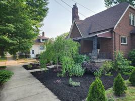 1007 N Farragut St