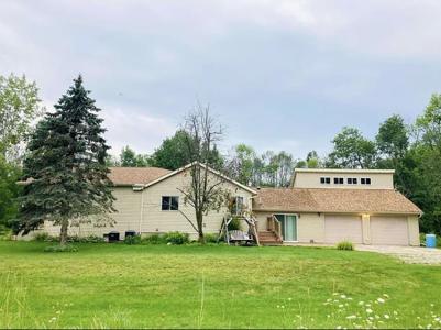 3170 E Whitefeather