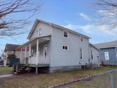 1121 N Lincoln