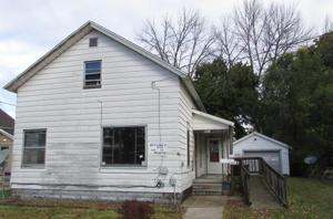 805 Fulton St E