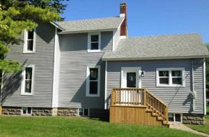 1122 N Linn St.