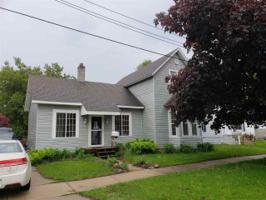611 S Dewitt