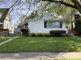 2708 N Van Buren St.
