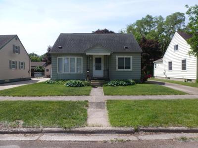 305 W Smith