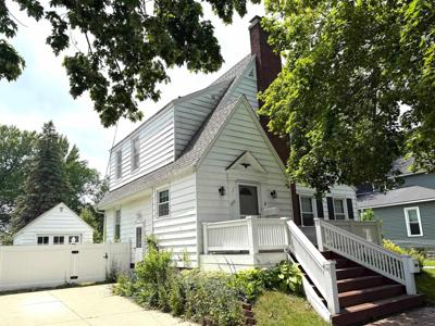 1606 Prairie