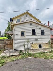 1020 N TRUMBULL