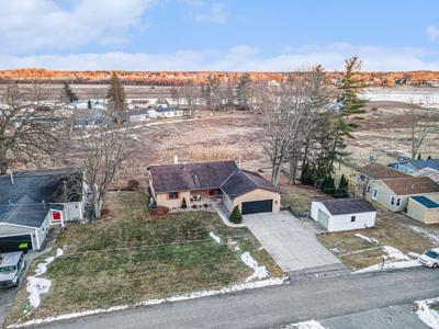 5505 Red Oak