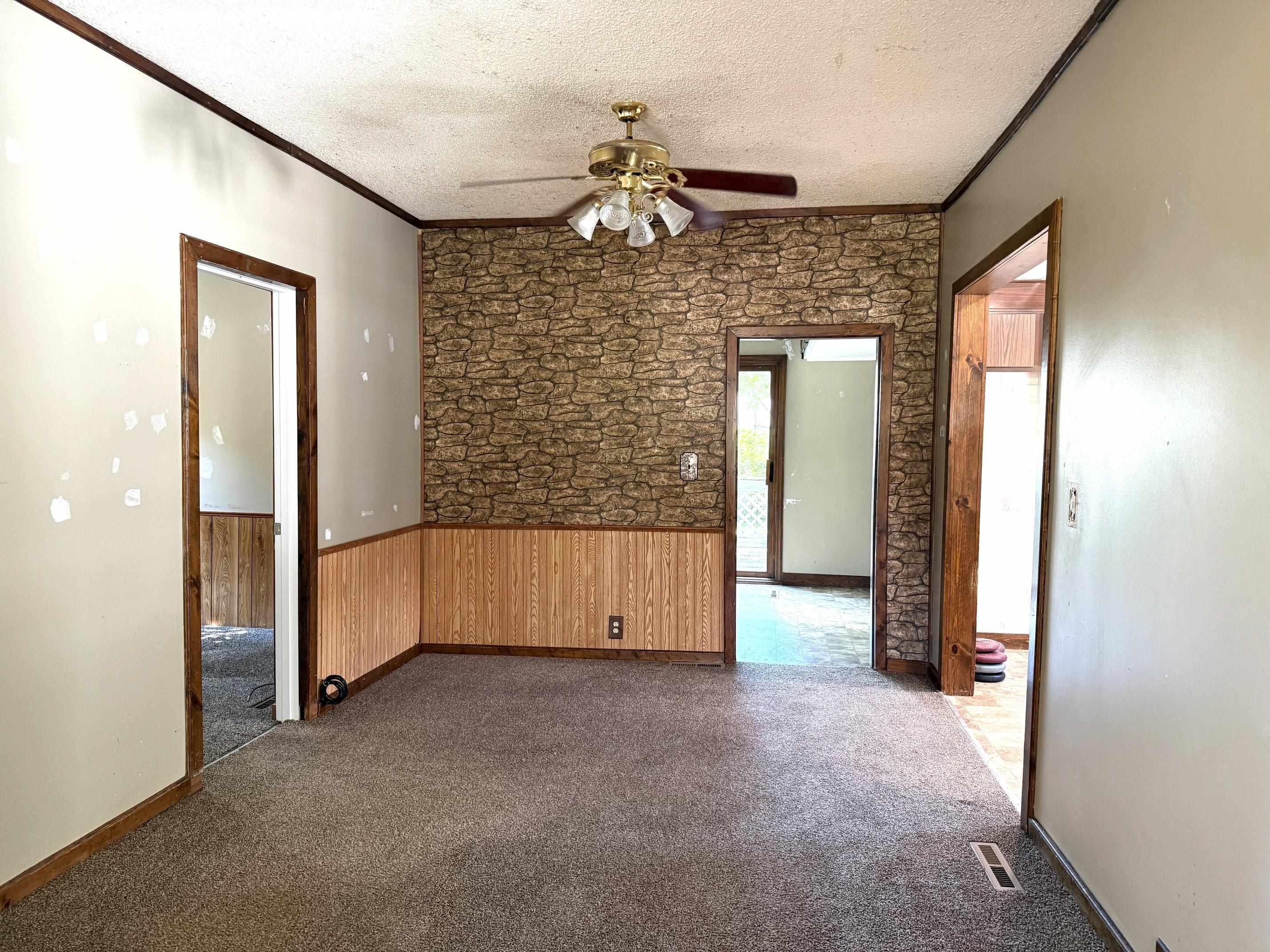 Image 1: Living Room