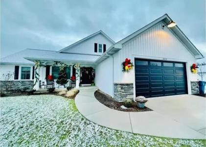1523 Wedgewood